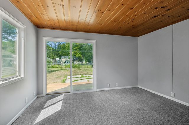 3417 Quail Avenue N, Crystal, MN 55422