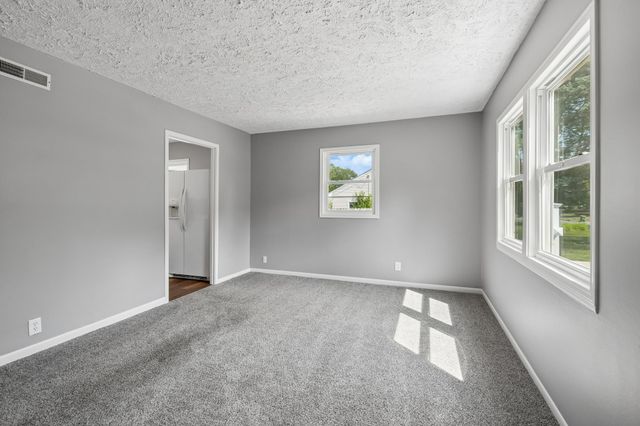 3417 Quail Avenue N, Crystal, MN 55422