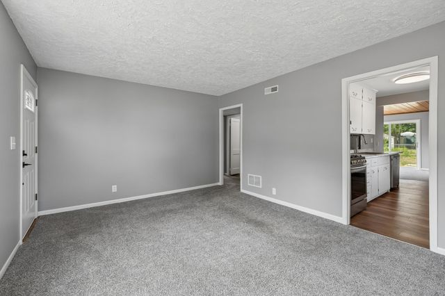 3417 Quail Avenue N, Crystal, MN 55422