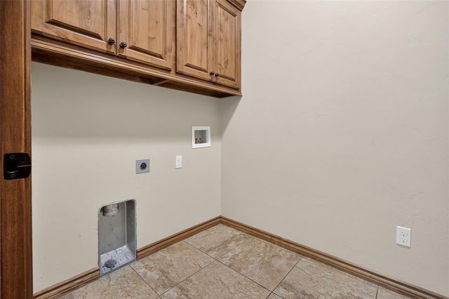 24995 Tanglewood Drive, Blanchard, OK 73010