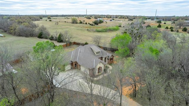 24995 Tanglewood Drive, Blanchard, OK 73010