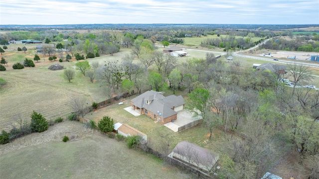 24995 Tanglewood Drive, Blanchard, OK 73010