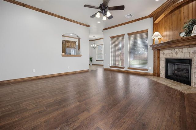 24995 Tanglewood Drive, Blanchard, OK 73010