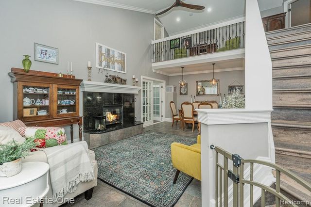 820 Quatro Lane, Leonard Village, MI 48367