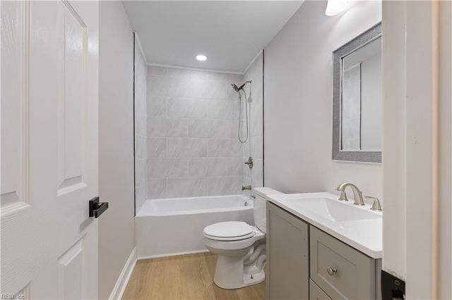 1124 24th ST, Newport News, VA 23607