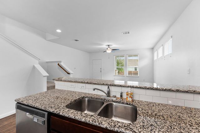 213 Michaelis DR, Leander, TX 78641