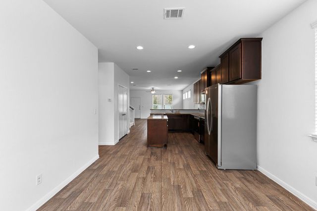 213 Michaelis DR, Leander, TX 78641