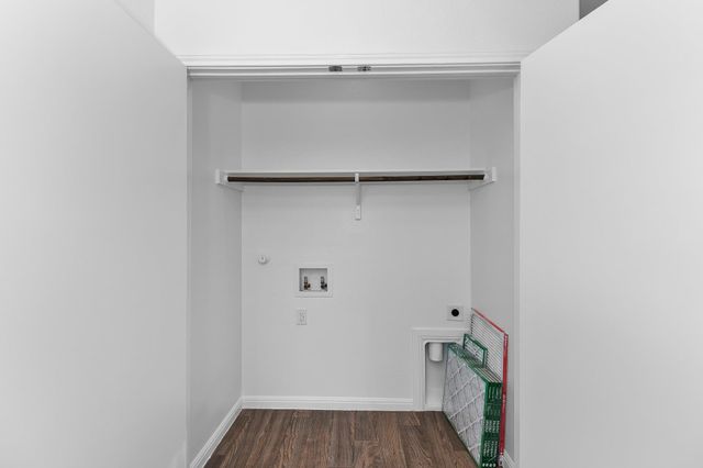 213 Michaelis DR, Leander, TX 78641