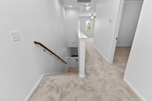 213 Michaelis DR, Leander, TX 78641