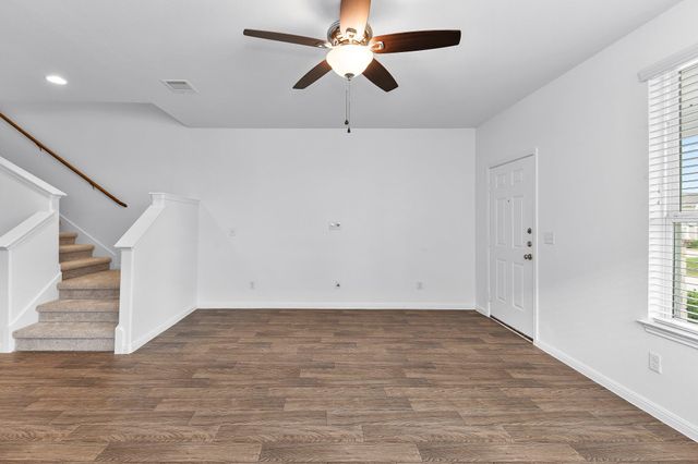 213 Michaelis DR, Leander, TX 78641