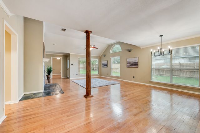 2201 Ridgewood Drive, Mckinney, TX 75071
