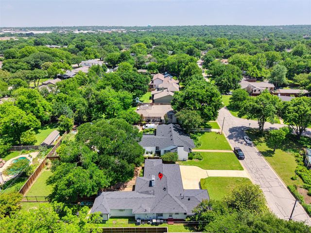 3744 Somerset Lane, Fort Worth, TX 76109