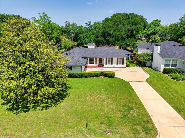 3744 Somerset Lane, Fort Worth, TX 76109