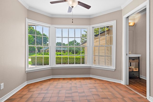 3744 Somerset Lane, Fort Worth, TX 76109