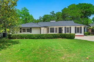 3744 Somerset Lane, Fort Worth, TX 76109