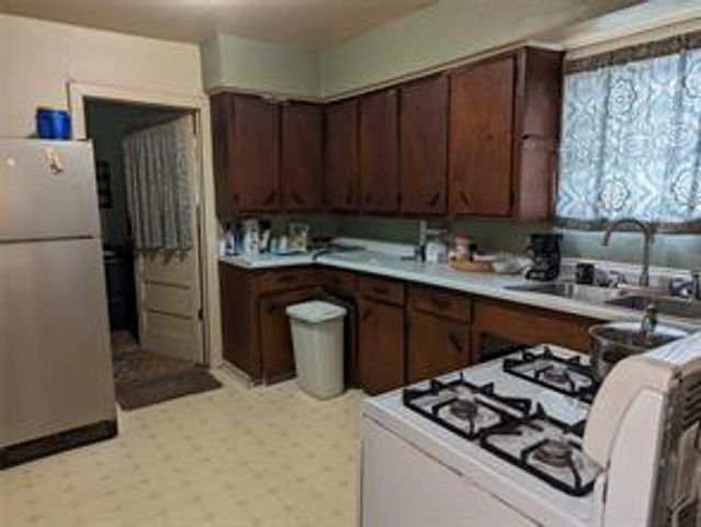 4913 Elysian Street, Houston, TX 77009