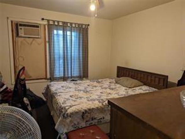4913 Elysian Street, Houston, TX 77009