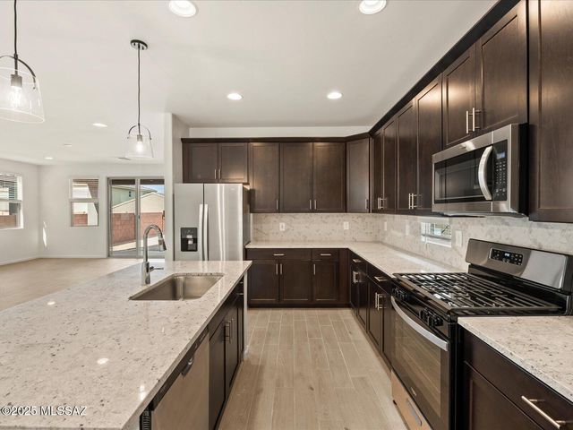 12583 E Remi Drive, Vail, AZ 85641