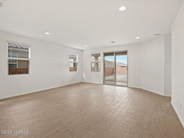 12583 E Remi Drive, Vail, AZ 85641