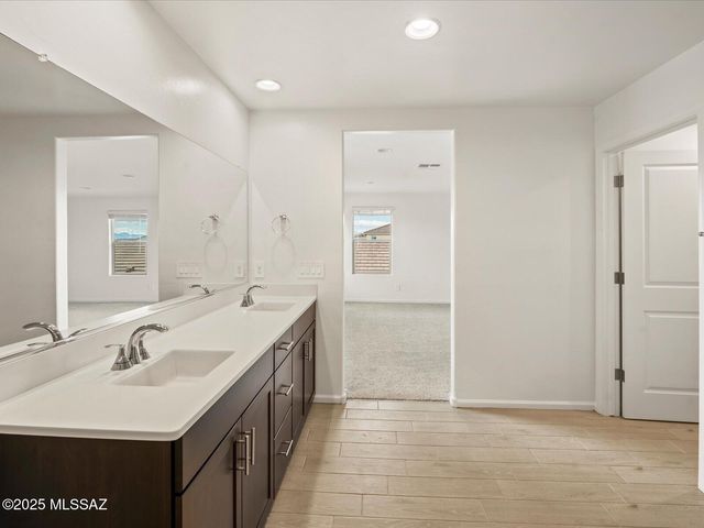 12583 E Remi Drive, Vail, AZ 85641