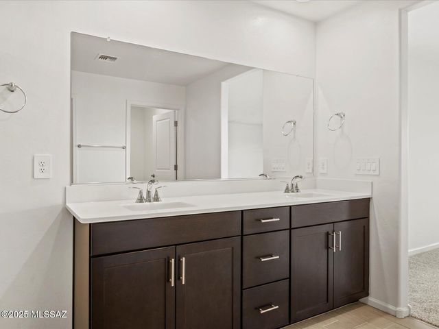 12583 E Remi Drive, Vail, AZ 85641