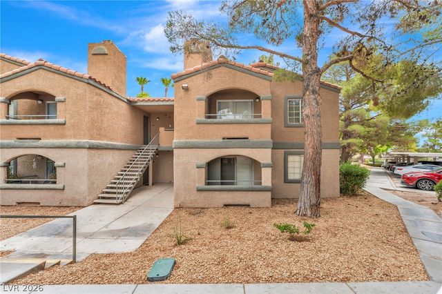 220 Mission Newport Lane 204, Las Vegas, NV 89107