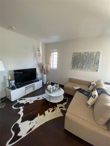 435 21st St 307, Miami Beach, FL 33139