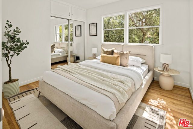 2477 Walnut Avenue, Venice (los Angeles), CA 90291