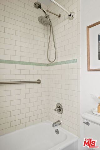 2477 Walnut Avenue, Venice (los Angeles), CA 90291