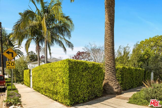 2477 Walnut Avenue, Venice (los Angeles), CA 90291