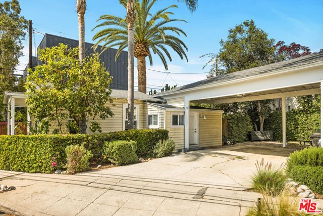 2477 Walnut Avenue, Venice (los Angeles), CA 90291