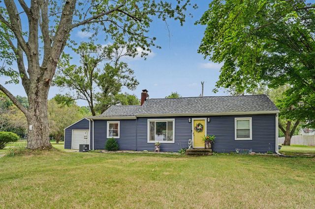 929 Bacon Avenue, Portage City, MI 49002