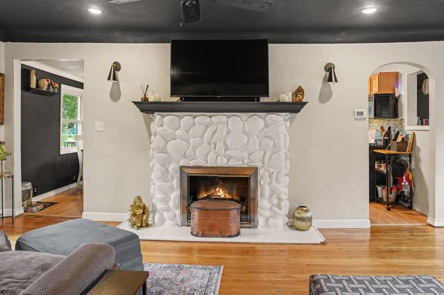 929 Bacon Avenue, Portage City, MI 49002