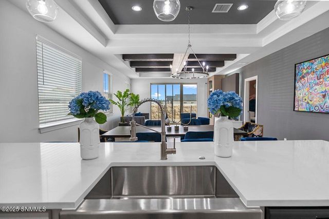 1116 Bronze Hill Avenue, Santa Teresa, NM 88008