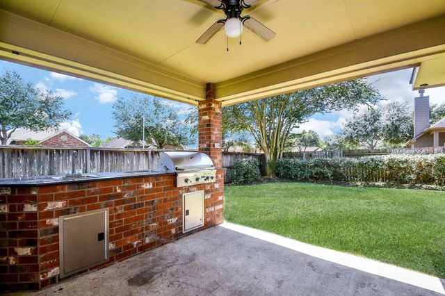 6030 Wildbriar Lane, Richmond, TX 77469