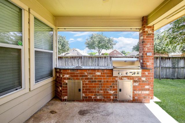 6030 Wildbriar Lane, Richmond, TX 77469