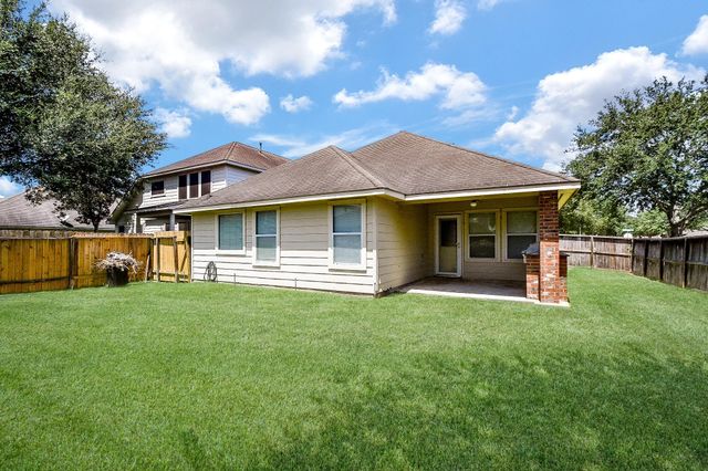 6030 Wildbriar Lane, Richmond, TX 77469