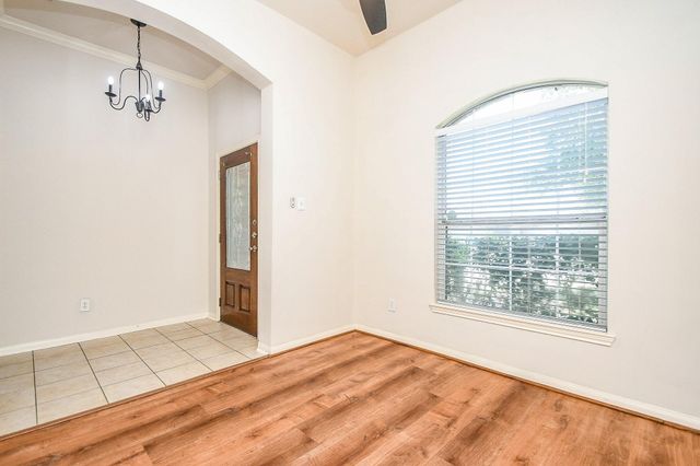 6030 Wildbriar Lane, Richmond, TX 77469