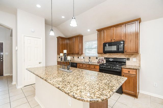 6030 Wildbriar Lane, Richmond, TX 77469