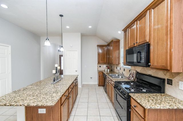 6030 Wildbriar Lane, Richmond, TX 77469