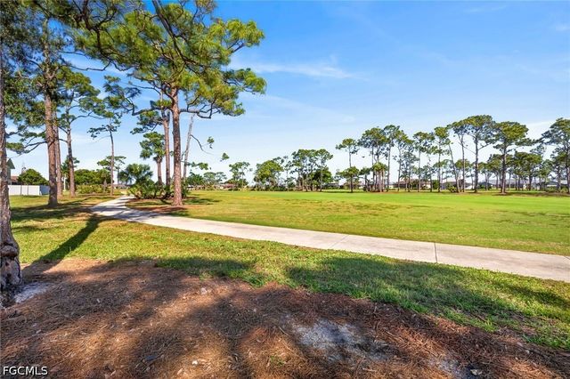 1217 SW 18th ST, Cape Coral, FL 33991