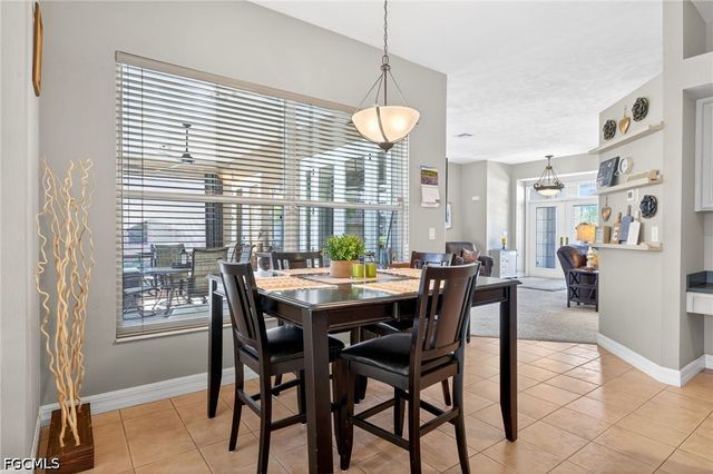 1217 SW 18th ST, Cape Coral, FL 33991