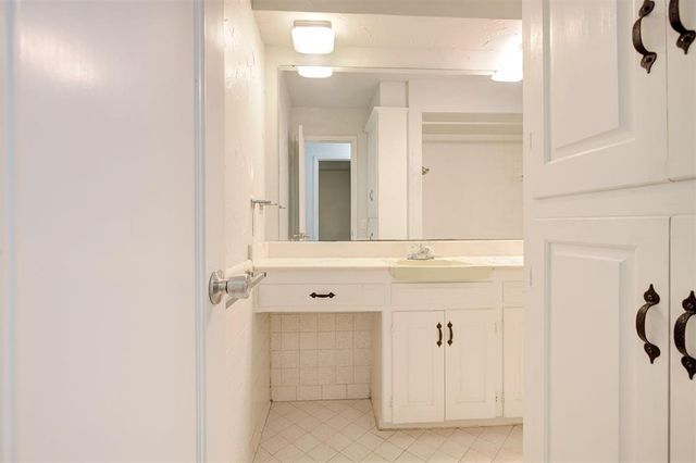 2109 NW 43rd Street, Oklahoma City, OK 73112