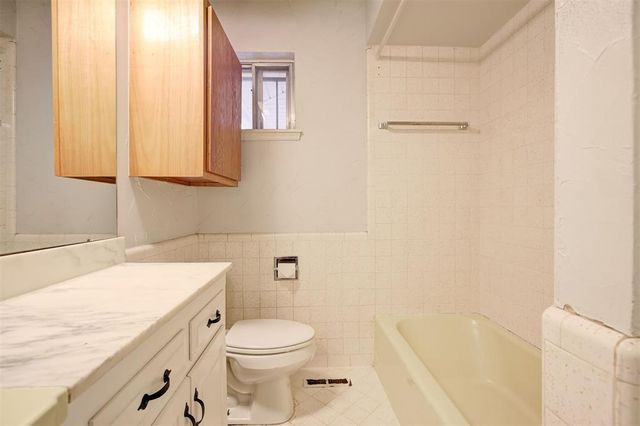 2109 NW 43rd Street, Oklahoma City, OK 73112