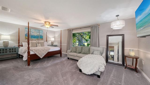 836 MAGELLAN DRIVE, Sarasota, FL 34243