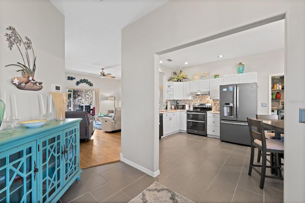 Image 6 of property listing at 3331 CRAGGY BLUFF PLACE, Cocoa, FL 32926