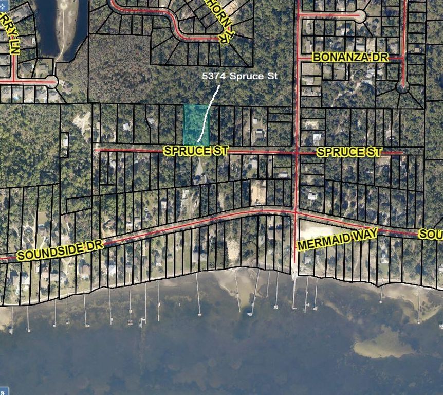 5374 Spruce Street, Gulf Breeze, FL 32563