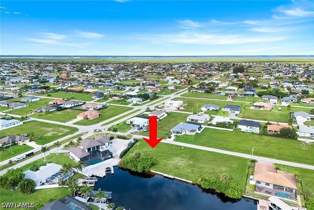 1207 NW 35TH AVE, Cape Coral, FL 33993