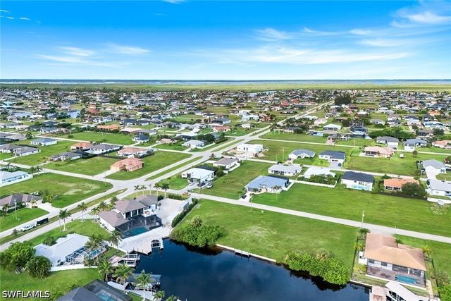 1207 NW 35TH AVE, Cape Coral, FL 33993