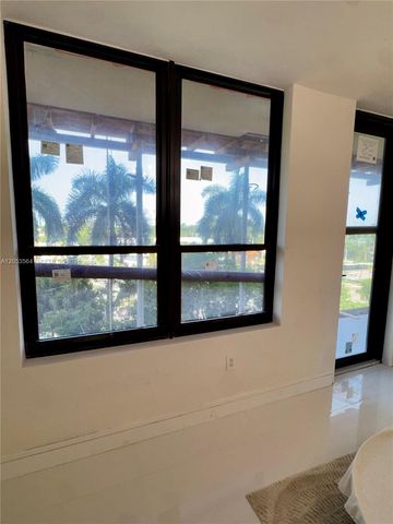 10185 Collins Avenue 606, Bal Harbour, FL 33154